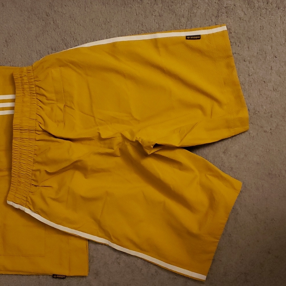 Yara Shahidi Seersucker Shirt & Shorts SET unisex - Picture 9 of 16